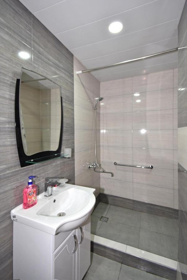 Apartment Near Sasundci Davit Metro Station Γιερεβάν Εξωτερικό φωτογραφία
